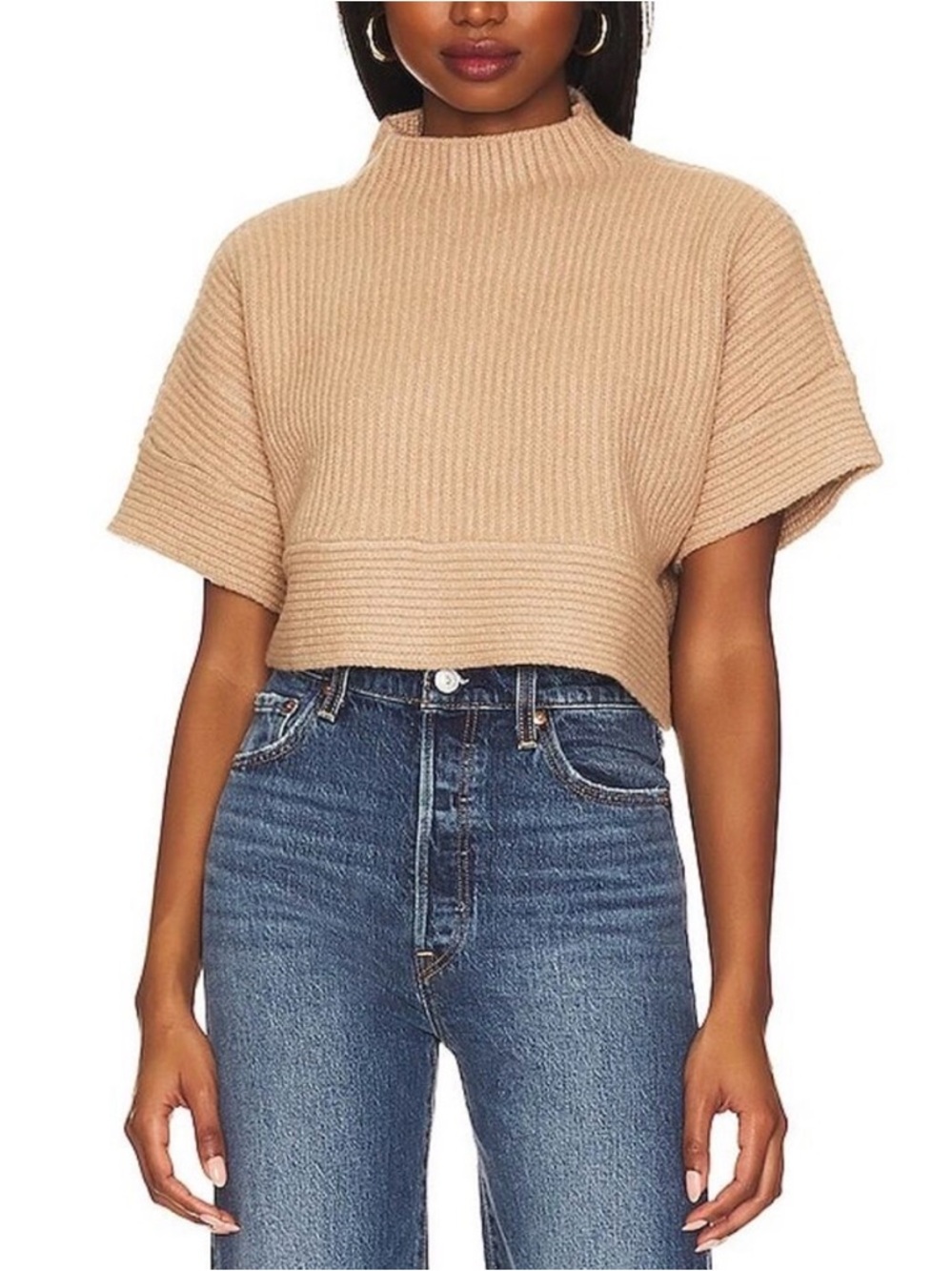 L'Academie Ribbed Short Pullover Sweater in Camel ‘Aurela’